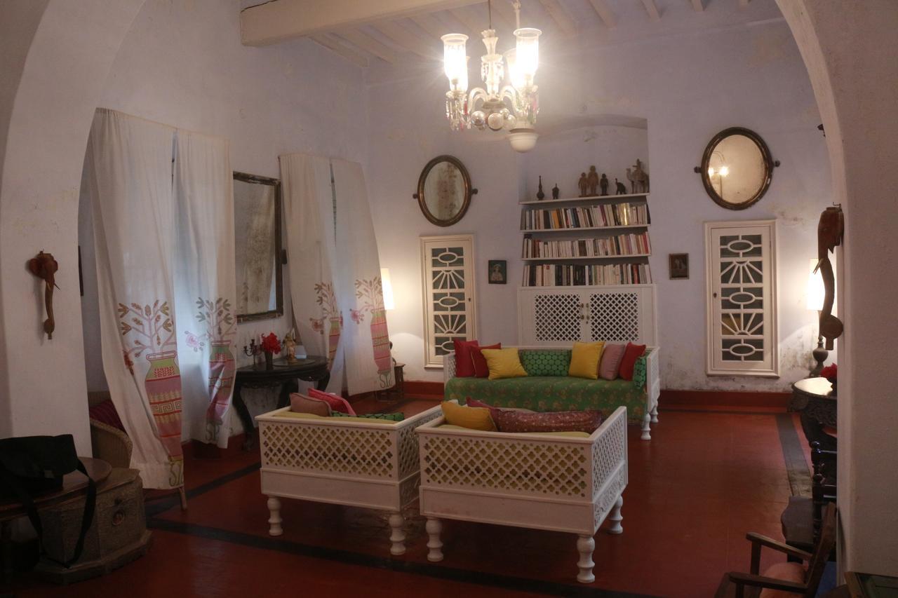 Maison Bombaly Bed and Breakfast Pondicherry Esterno foto